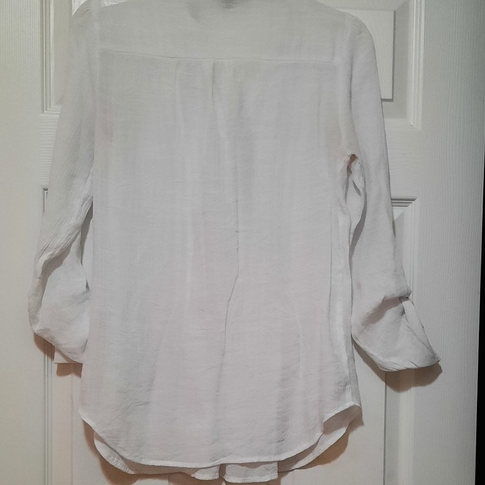 Zac & Rachel White Blouse - Size Small - Picture 3 of 9